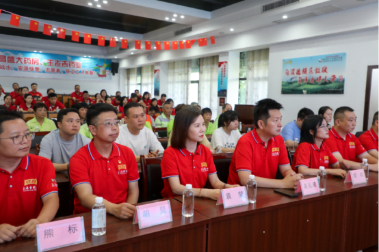 2c0312aea5edb994b4f2125d4840ea82